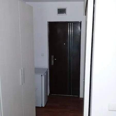 Daire Apartament Paul Mangalia-saturn
